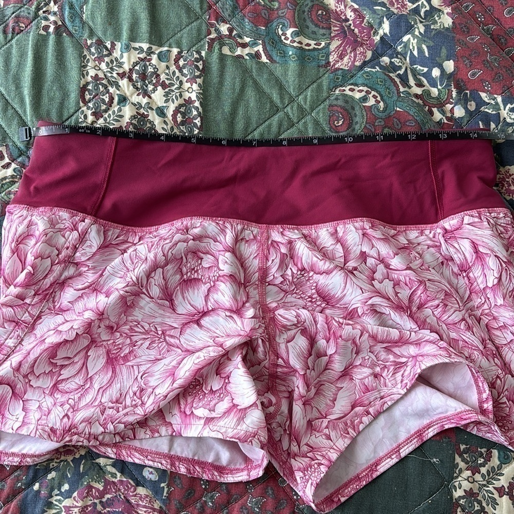 Lululemon Run Times Short II - Floral Bloom White Star Ruby / Star Ruby - Picture 12 of 12